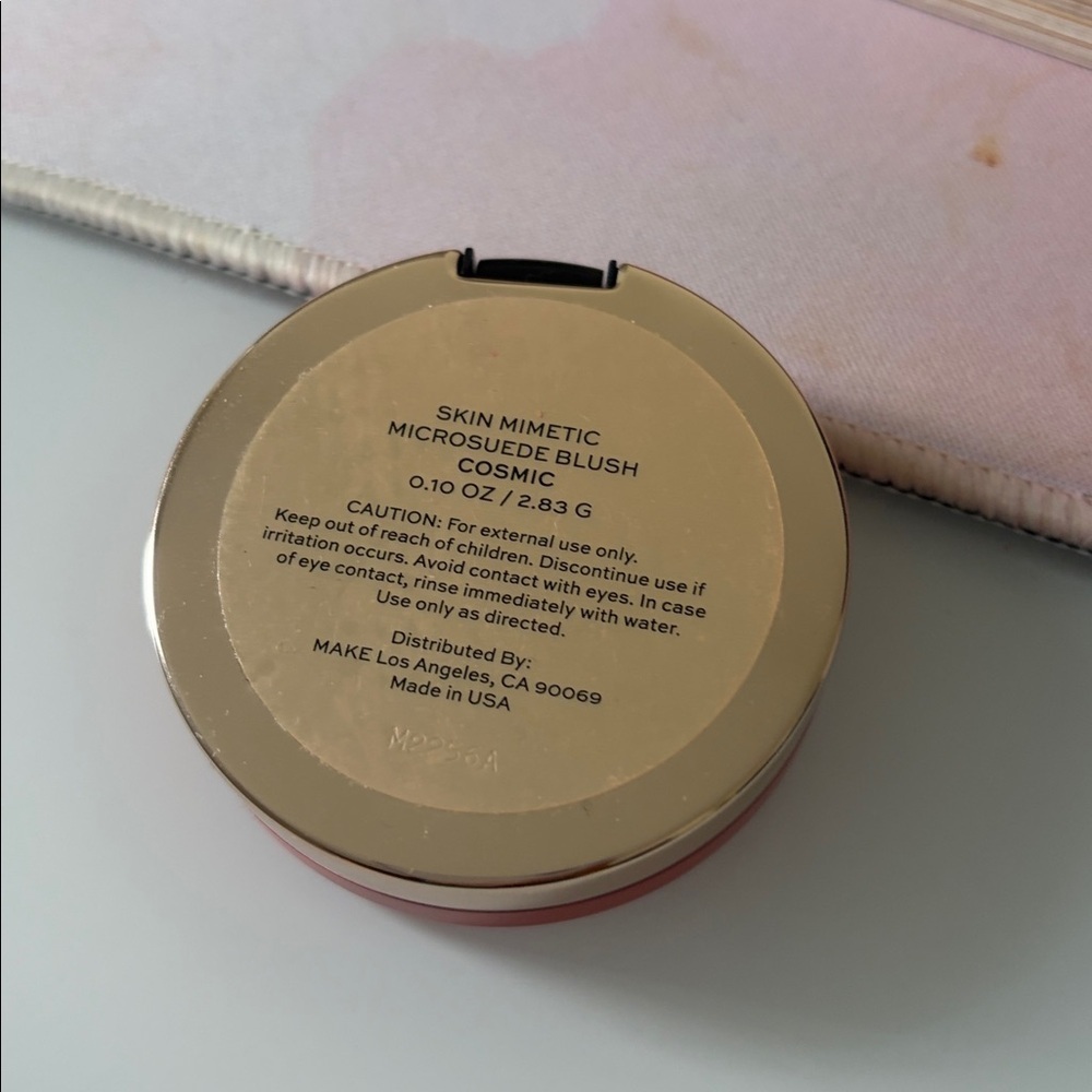MAKE beauty skin mimetic microsuede blush Cosmic - Picture 5 of 7
